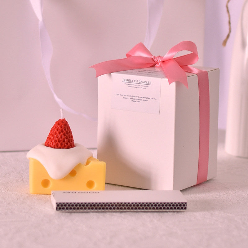 Aesthetic Strawberry Cake Candle with Sweet Cheese Scent Gift